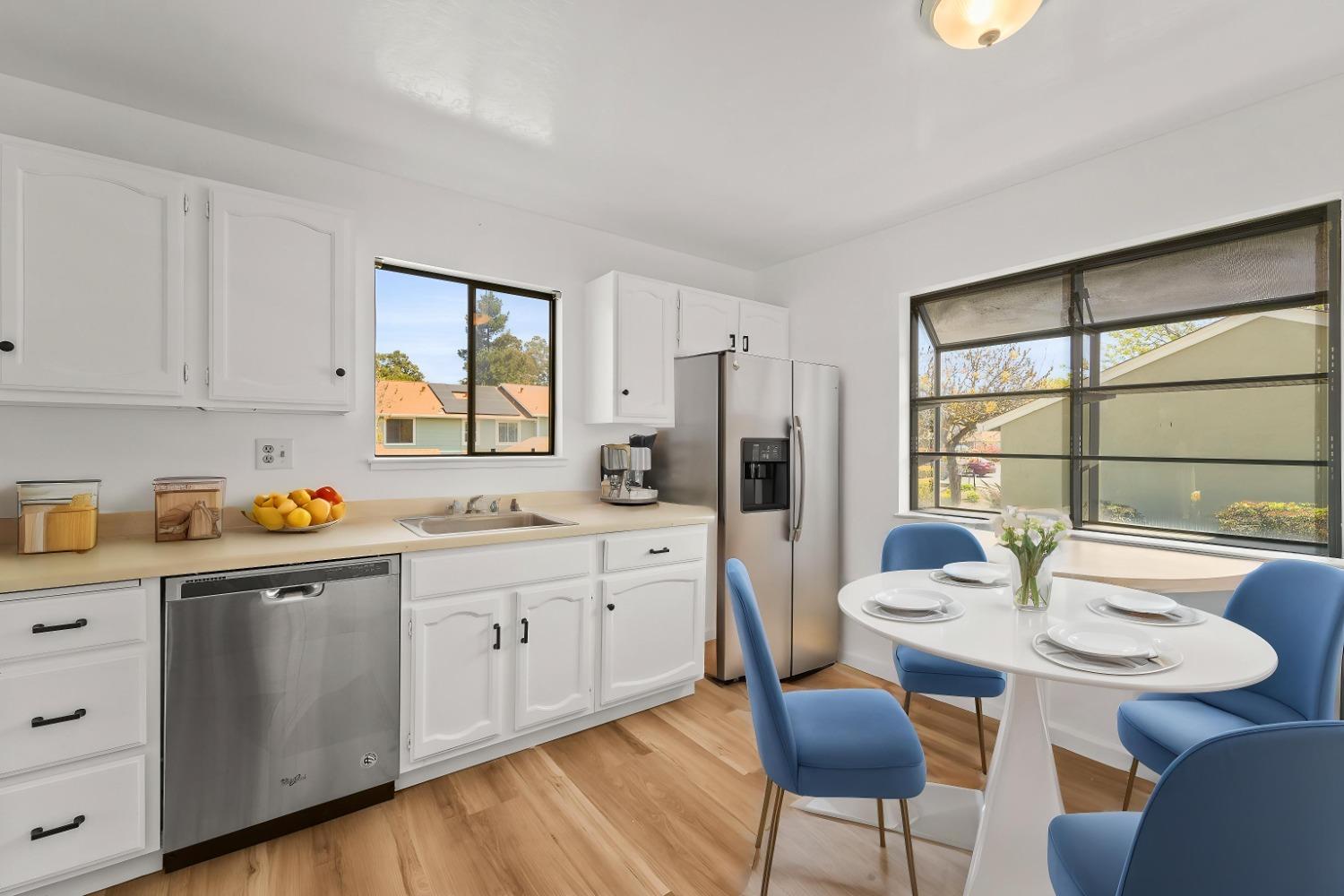 Monika Lane, Hayward, California image 9