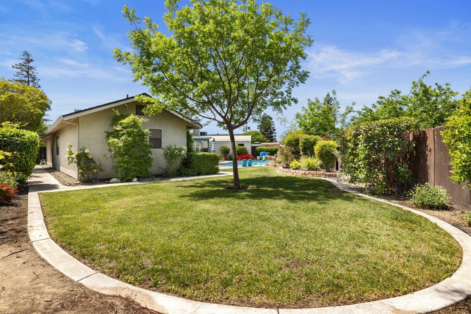 Berea Drive, Turlock, California image 41