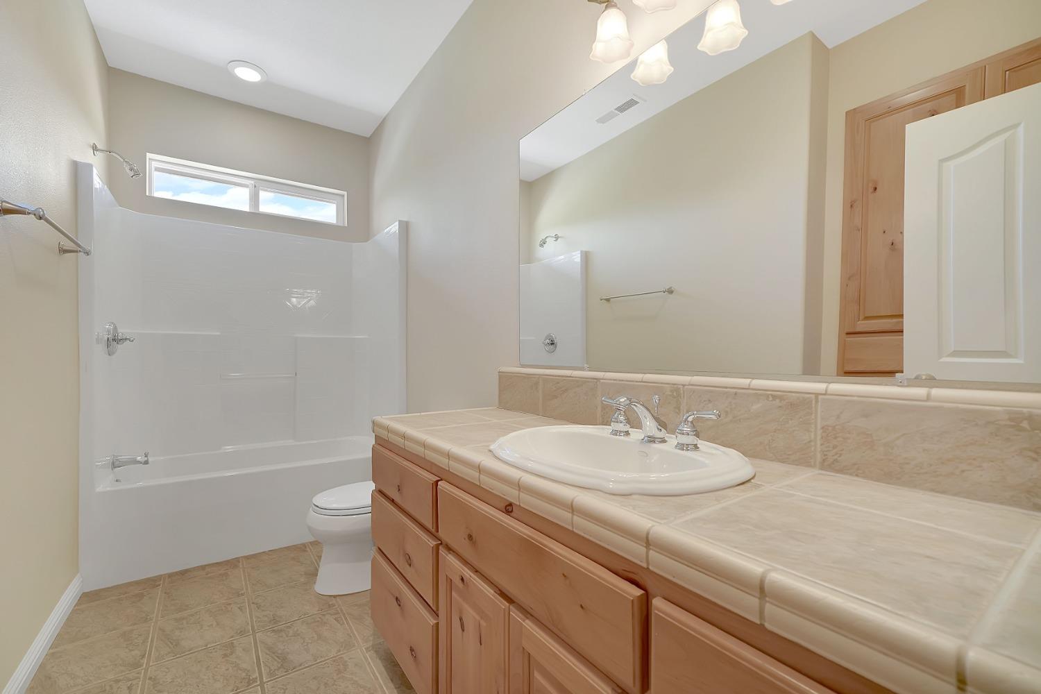 Detail Gallery Image 42 of 71 For 1234 Jackson Gate Rd, Jackson,  CA 95642 - 3 Beds | 2/1 Baths