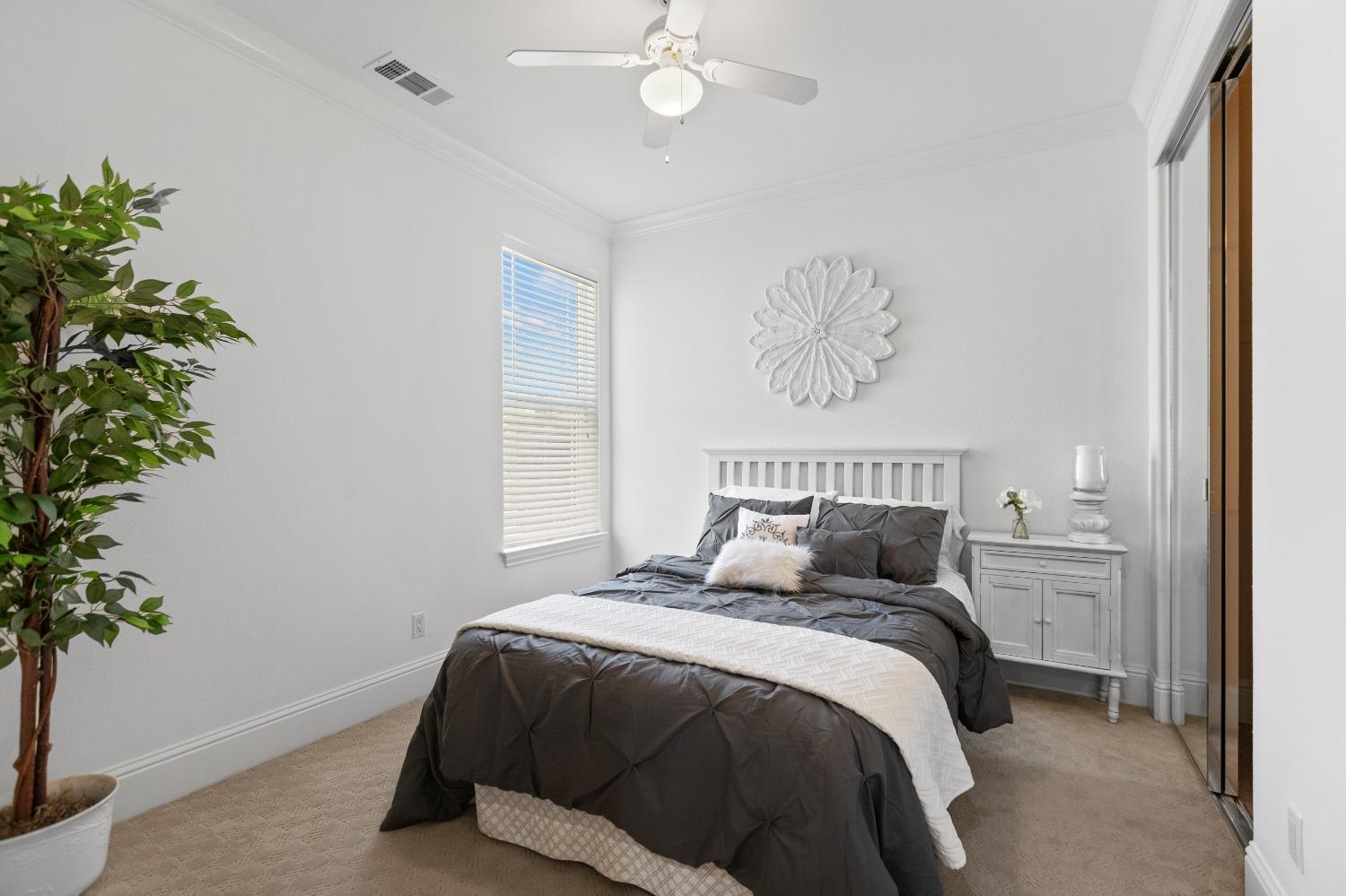 Detail Gallery Image 43 of 79 For 8839 San Badger Way, Elk Grove,  CA 95624 - 4 Beds | 3/1 Baths