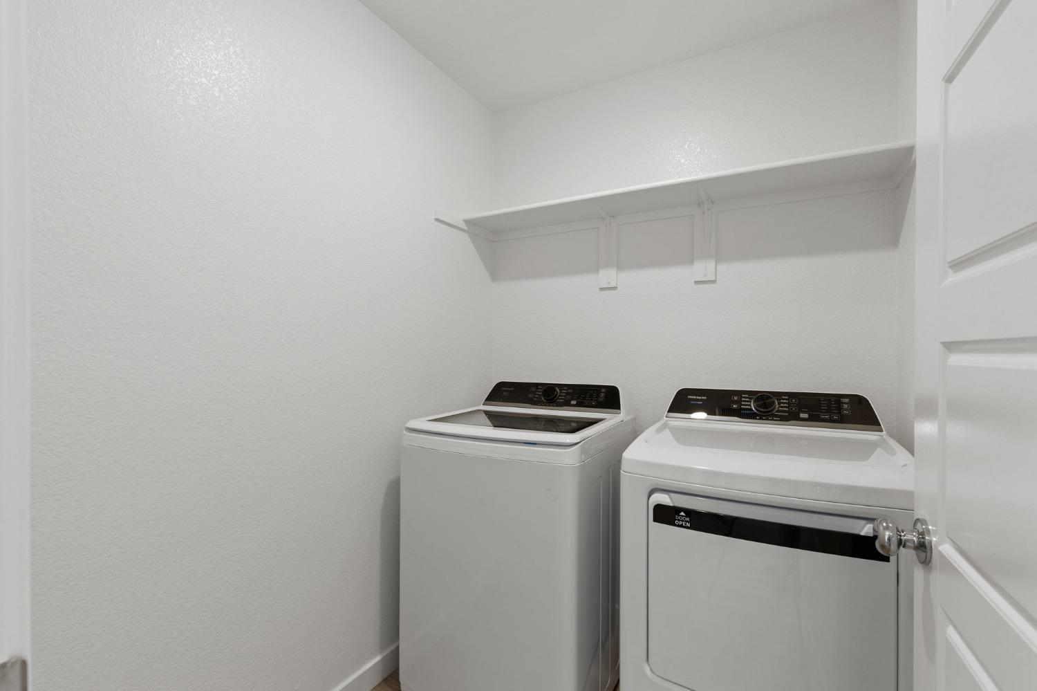 Spotted Wren Circle, Rancho Cordova, California image 27