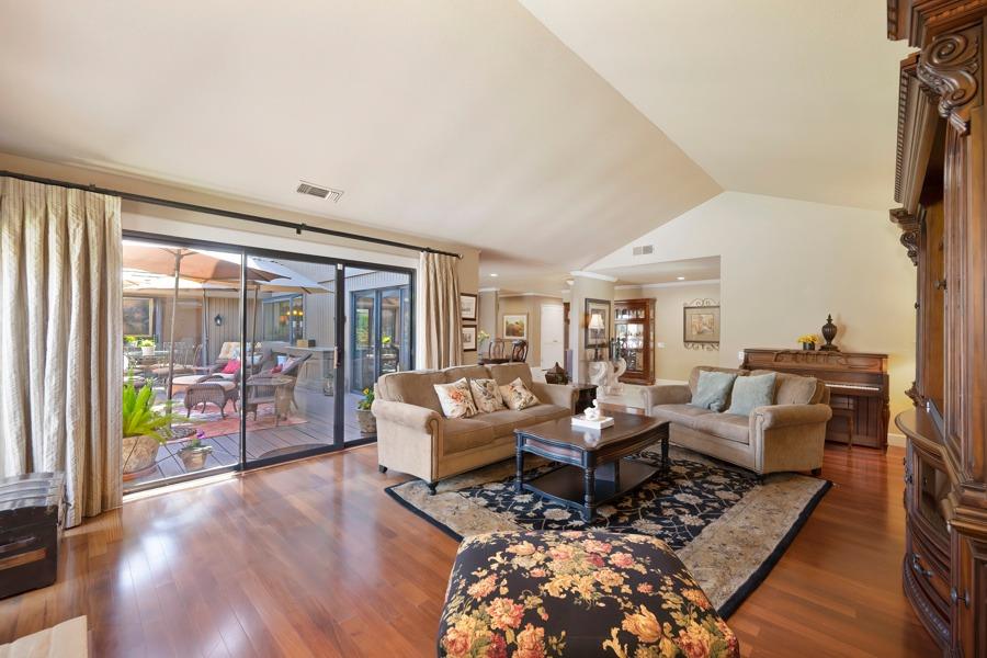 Detail Gallery Image 14 of 58 For 1895 Levi Strauss Ct, Gold River,  CA 95670 - 3 Beds | 2 Baths