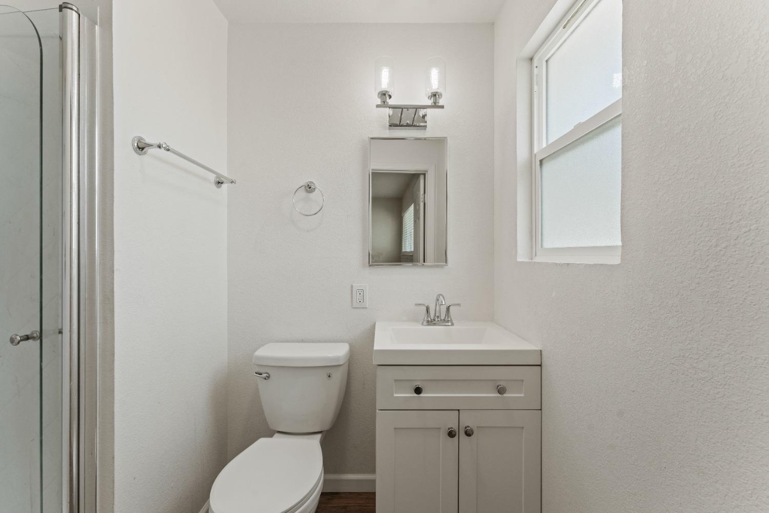 Detail Gallery Image 21 of 33 For 1887 Beverly Ave, Olivehurst,  CA 95961 - 3 Beds | 2 Baths