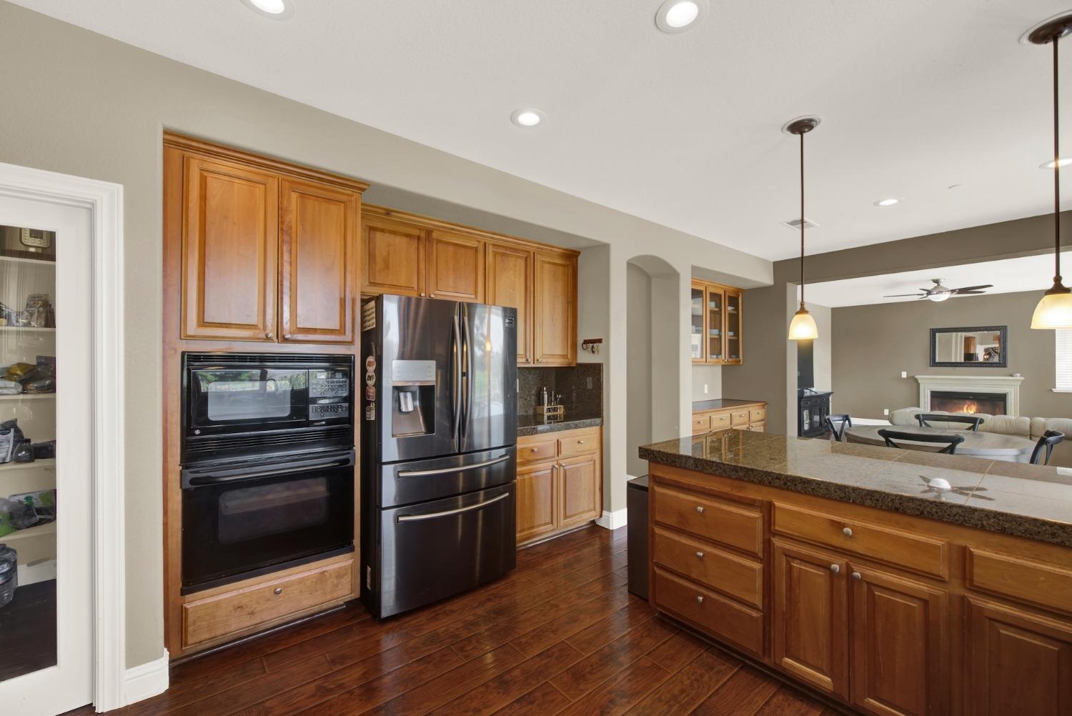 Detail Gallery Image 32 of 82 For 33565 Wildwing Dr, Woodland,  CA 95695 - 4 Beds | 2/1 Baths