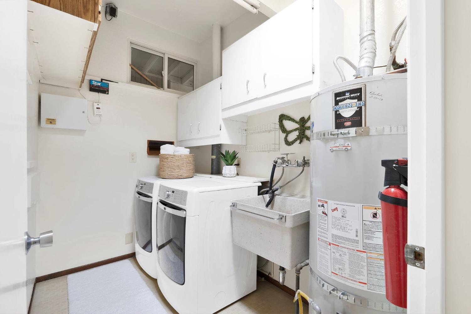 Detail Gallery Image 24 of 30 For 1000 Colby Dr, Davis,  CA 95616 - 4 Beds | 2 Baths