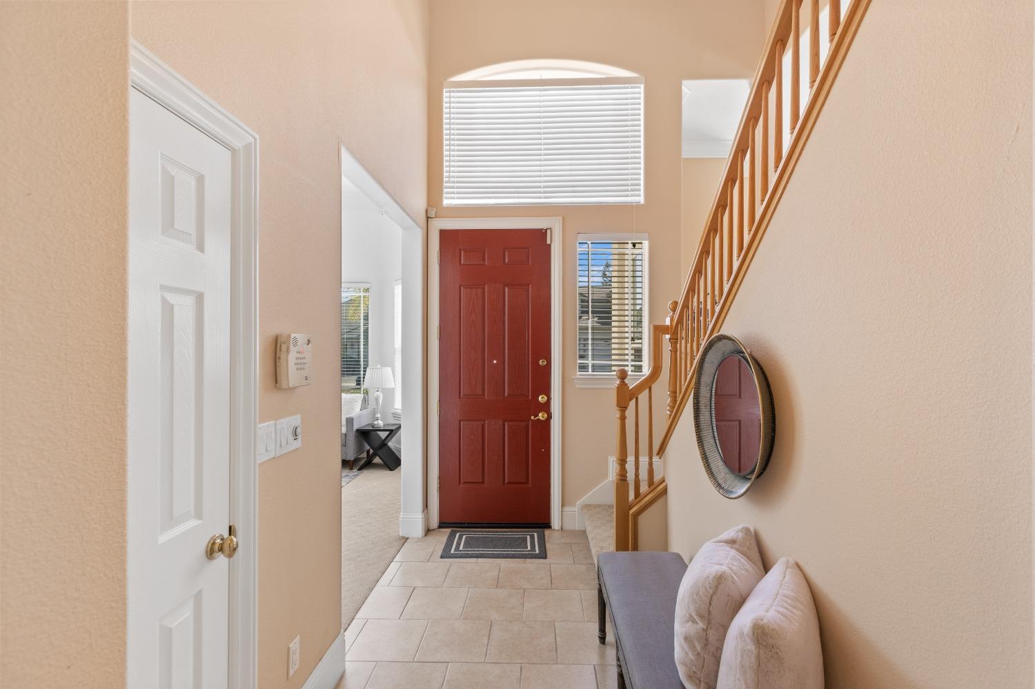 Detail Gallery Image 17 of 79 For 8839 San Badger Way, Elk Grove,  CA 95624 - 4 Beds | 3/1 Baths