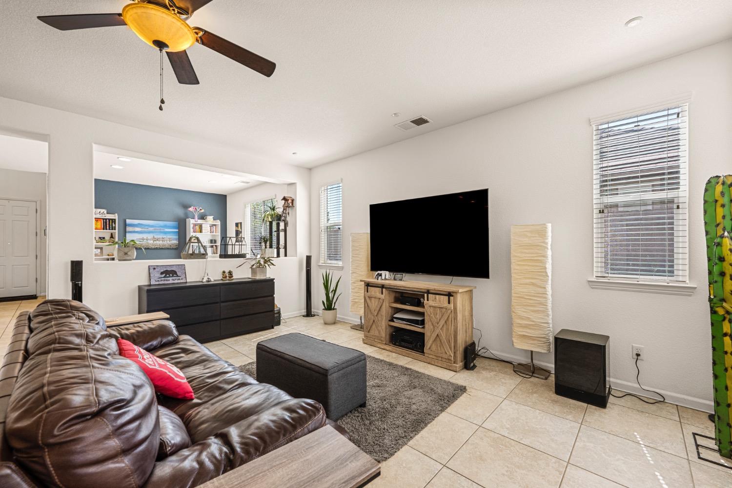 Quail Falls Way, Rancho Cordova, California image 14