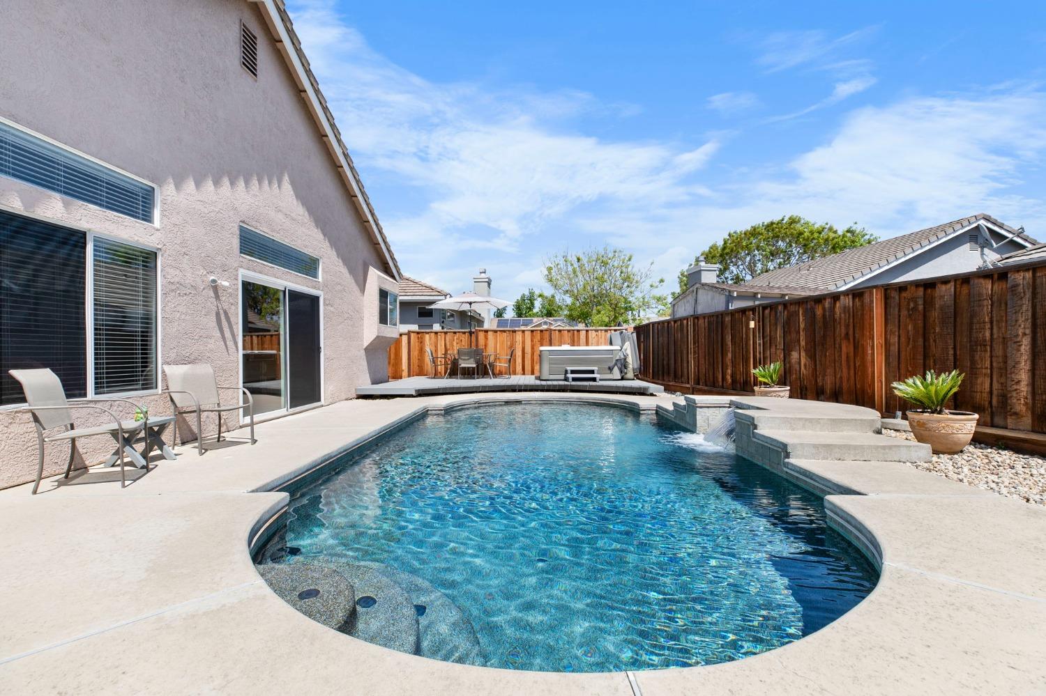Detail Gallery Image 56 of 59 For 1880 Lone Fox Ct, Tracy,  CA 95376 - 3 Beds | 2 Baths