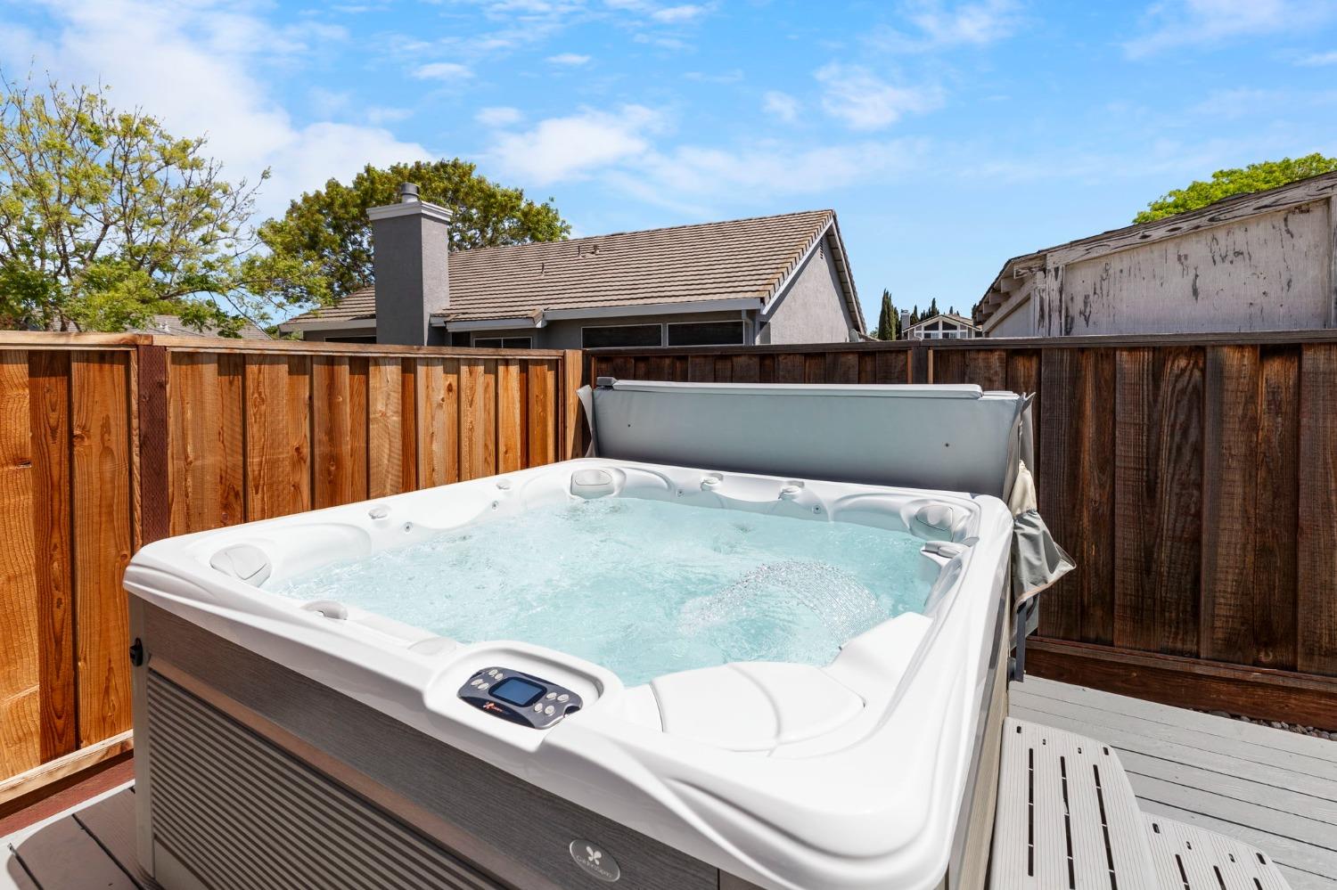 Detail Gallery Image 51 of 59 For 1880 Lone Fox Ct, Tracy,  CA 95376 - 3 Beds | 2 Baths