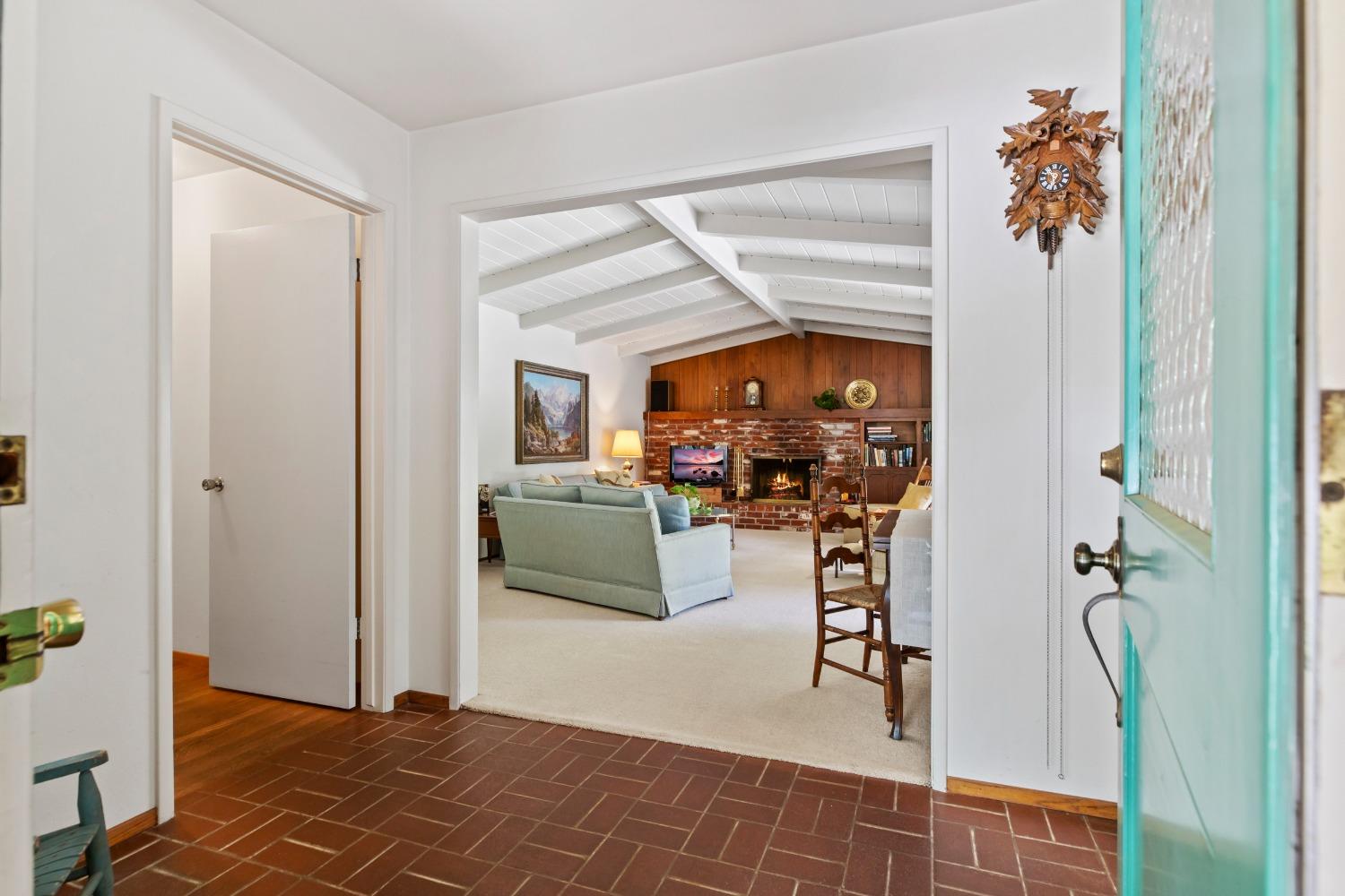 Detail Gallery Image 5 of 50 For 928 Terrace Pl, Modesto,  CA 95350 - 3 Beds | 2 Baths
