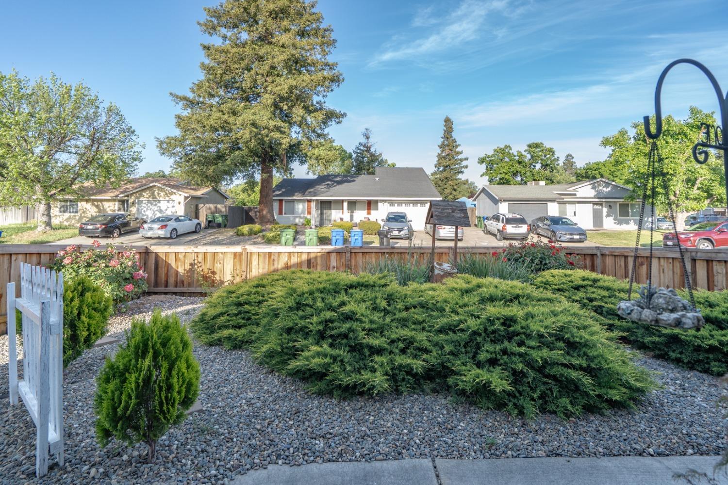 Jan Marie Way, Elk Grove, California image 37