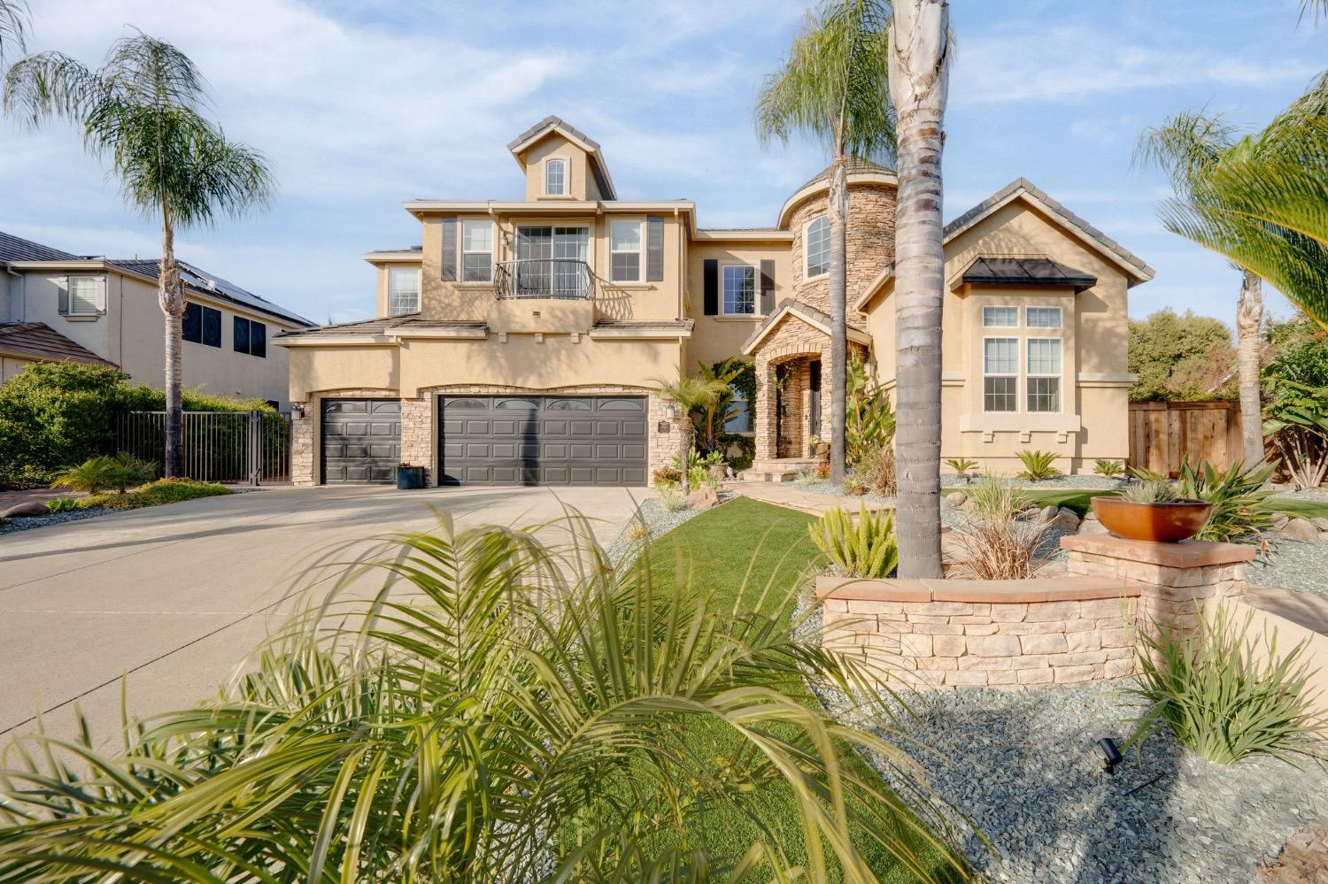 Detail Gallery Image 3 of 98 For 4541 Longview Dr, Rocklin,  CA 95677 - 5 Beds | 4/1 Baths