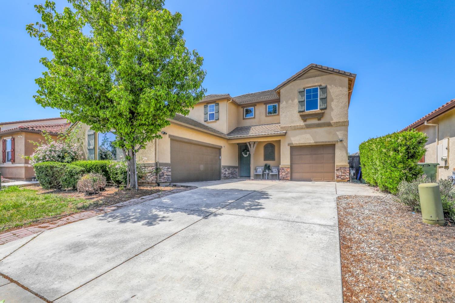 Cape Verde Drive, Elk Grove, California image 4