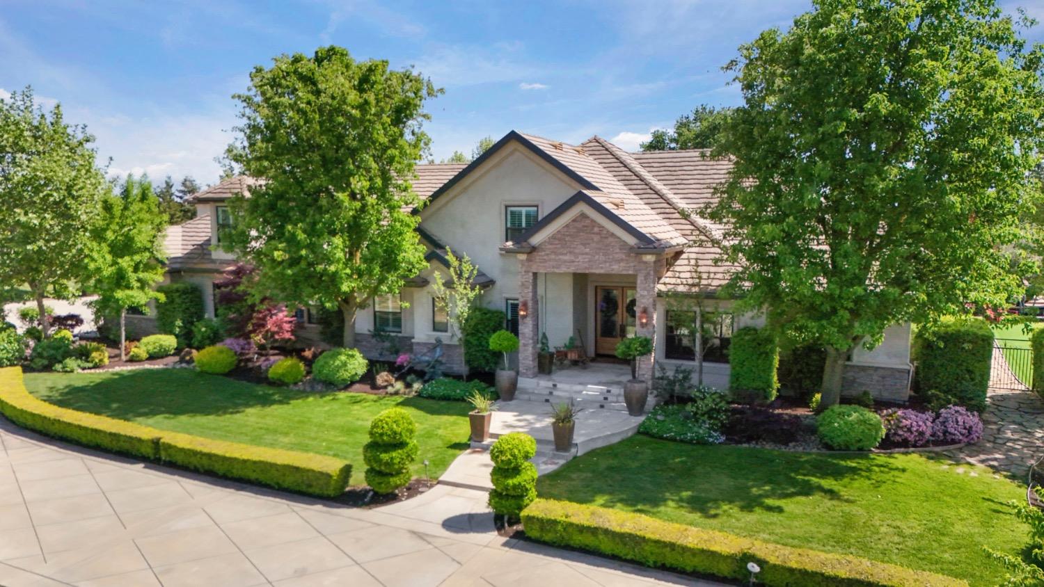 Detail Gallery Image 4 of 93 For 19120 E Stampede Rd, Clements,  CA 95227 - 4 Beds | 5 Baths