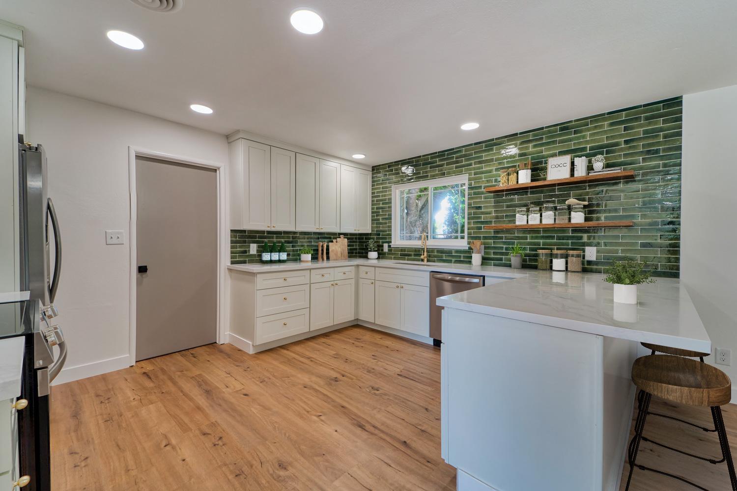 Detail Gallery Image 12 of 33 For 2903 Kennedy Dr, Yuba City,  CA 95993 - 3 Beds | 2 Baths