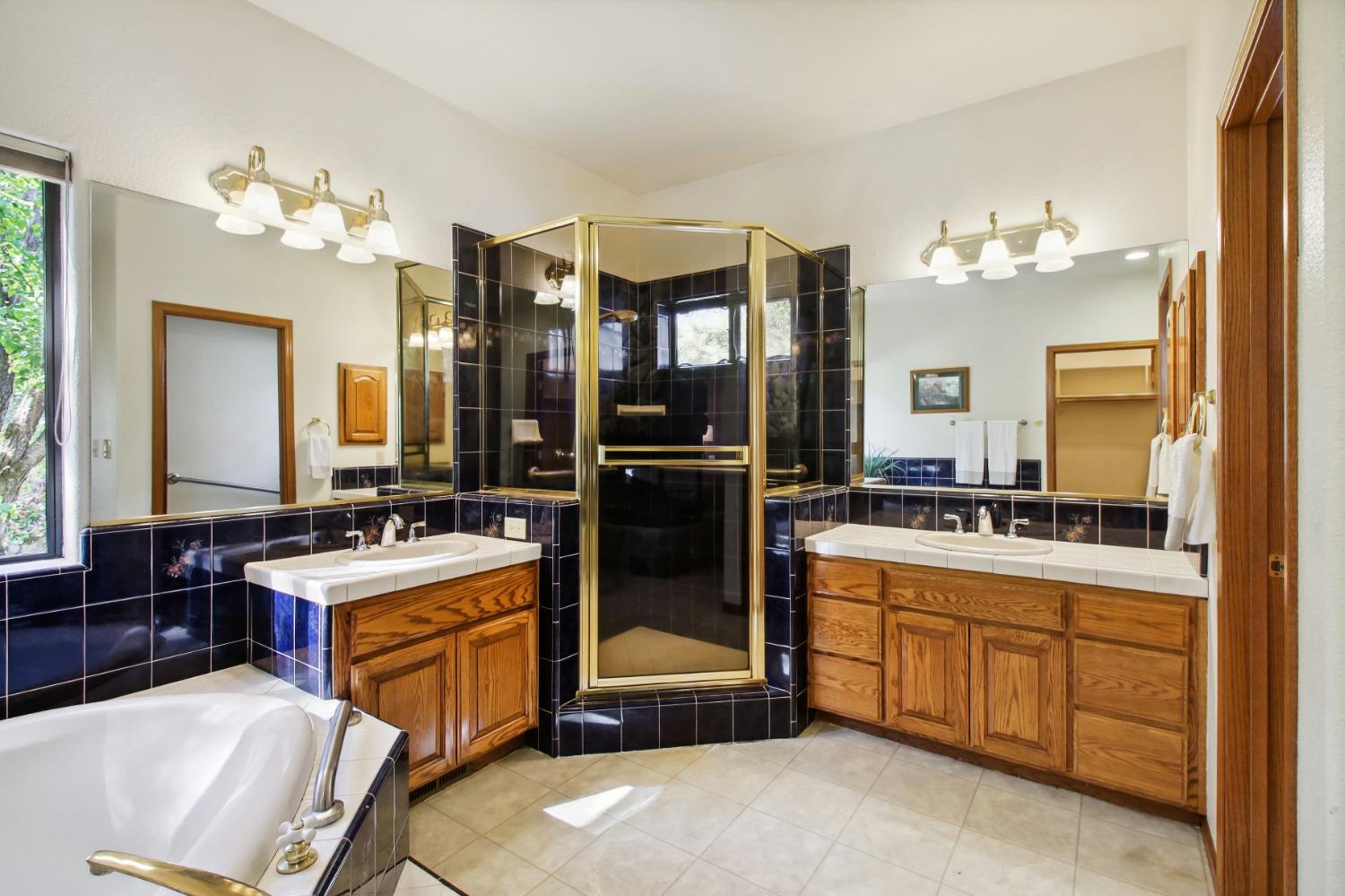 Detail Gallery Image 33 of 66 For 515 Hillside Dr, Applegate,  CA 95703 - 4 Beds | 3 Baths