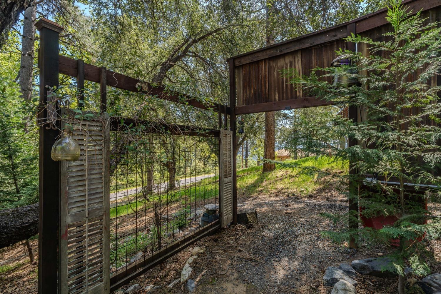Detail Gallery Image 38 of 66 For 734 Utica, Hathaway Pines,  CA 95233 - 3 Beds | 2 Baths