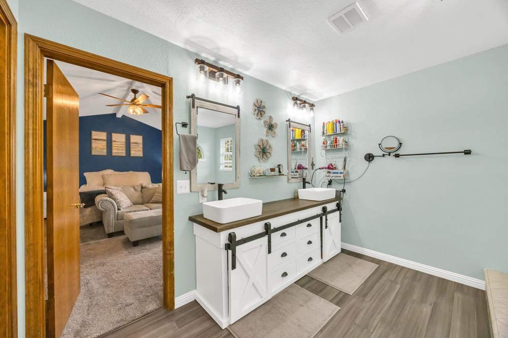 Westover Court, Fair Oaks, California image 30