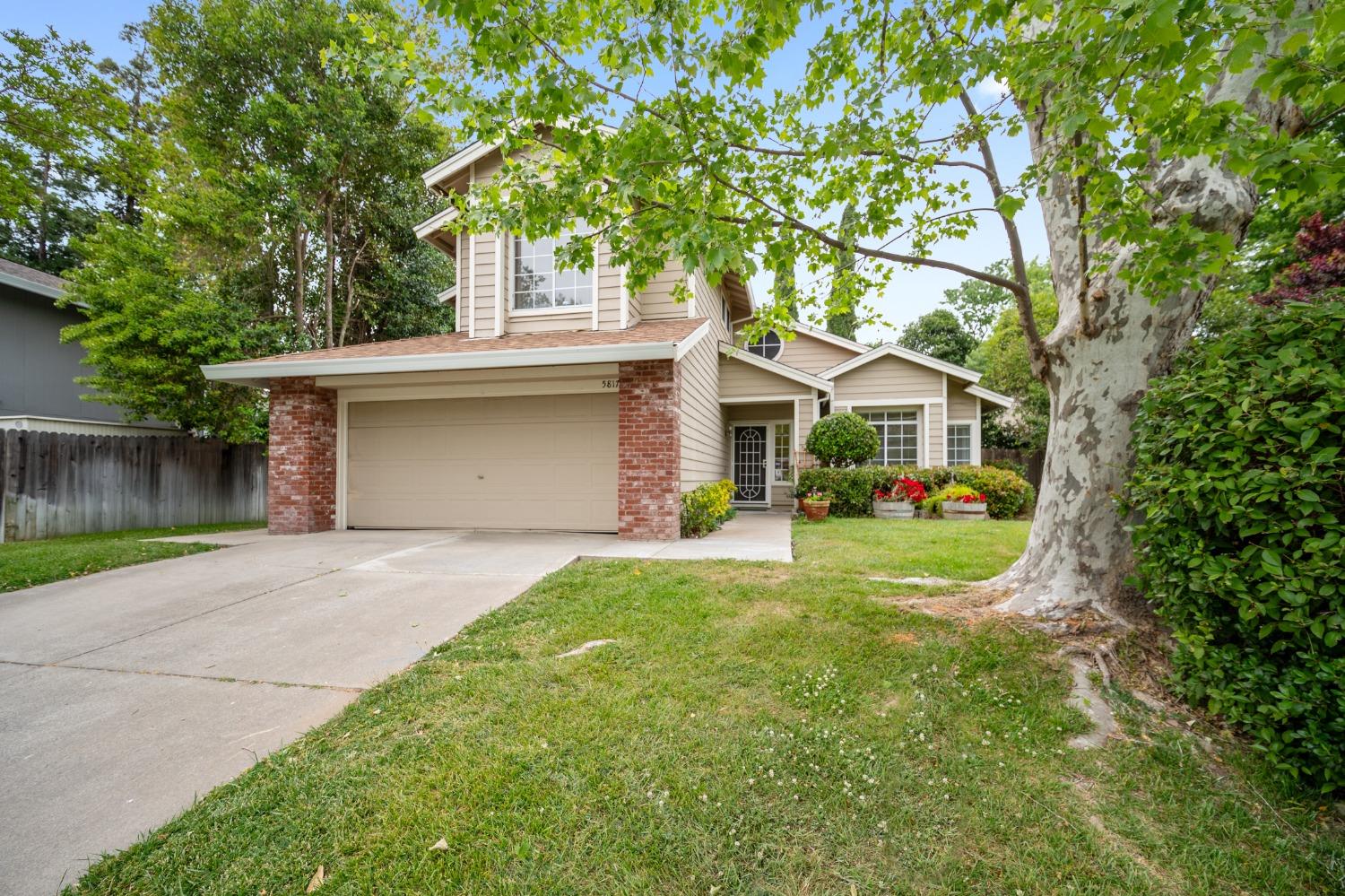 E Sparrow Hawk Court, Elk Grove, California image 23