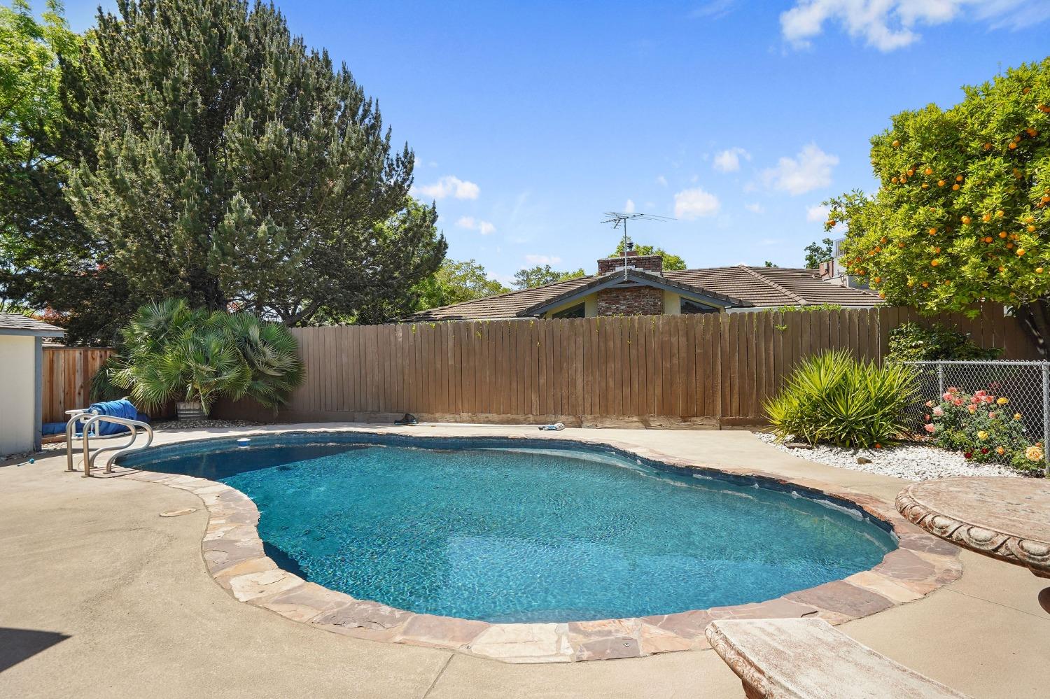 Detail Gallery Image 21 of 28 For 3439 Whitnor Ct, Sacramento,  CA 95821 - 3 Beds | 2 Baths