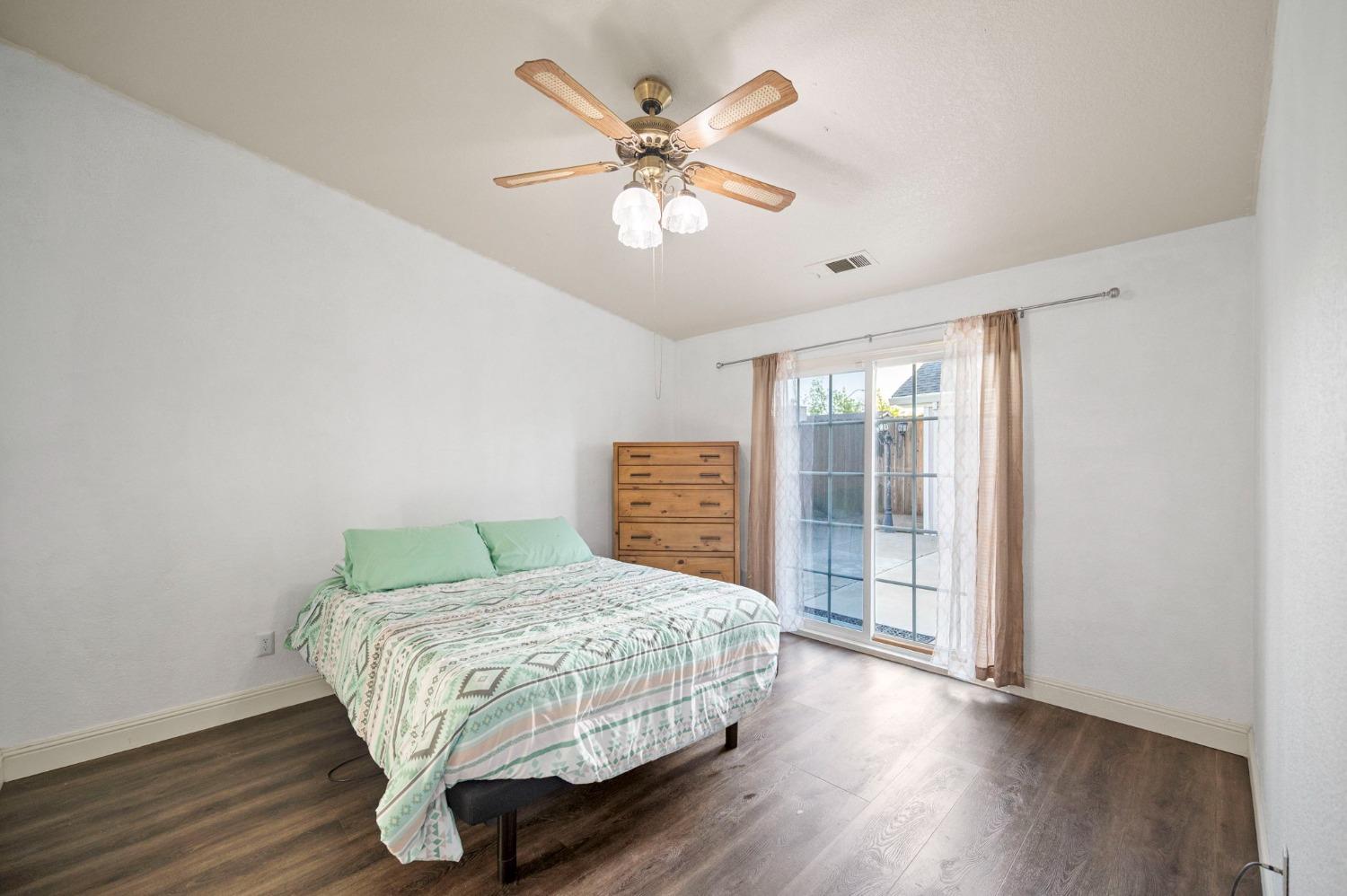 Ricardo Way, Modesto, California image 16