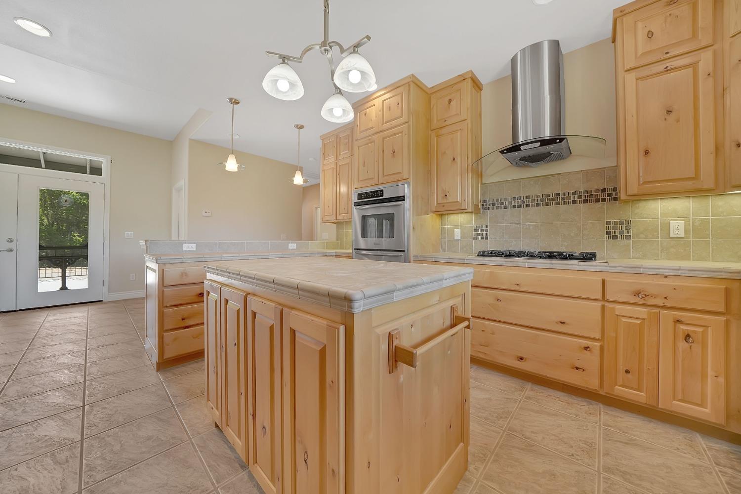 Detail Gallery Image 20 of 71 For 1234 Jackson Gate Rd, Jackson,  CA 95642 - 3 Beds | 2/1 Baths