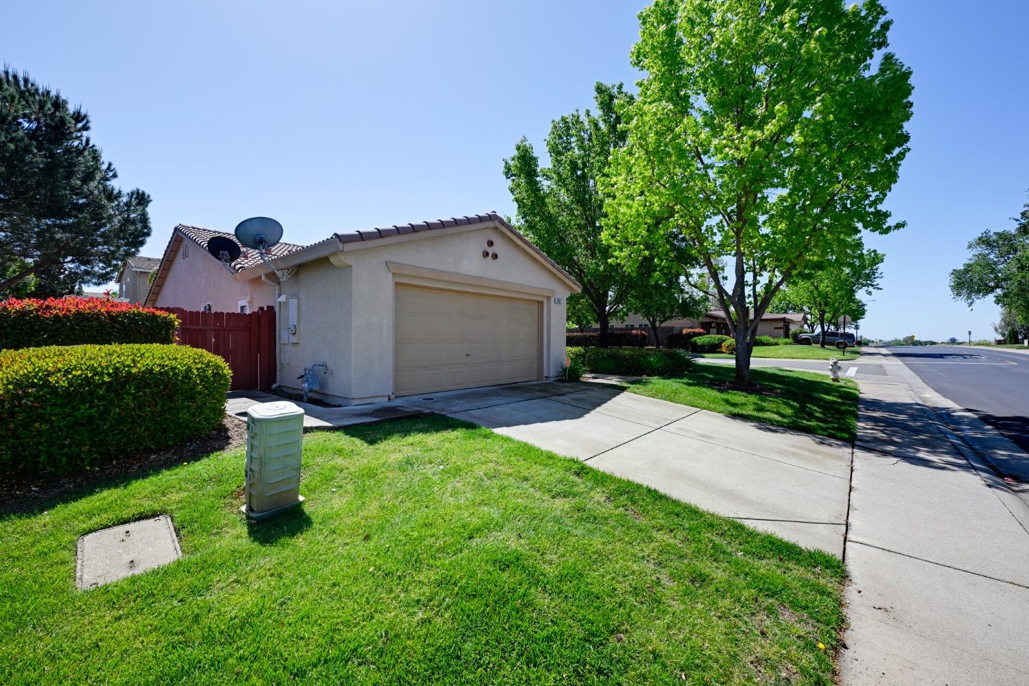 Detail Gallery Image 6 of 33 For 4627 Excelsior Rd, Mather,  CA 95655 - 4 Beds | 2 Baths