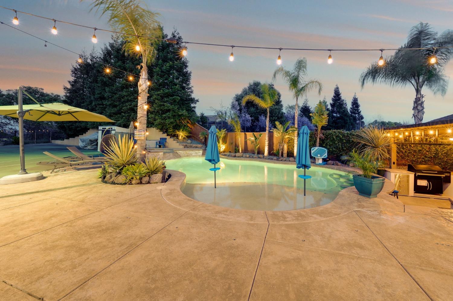 Detail Gallery Image 85 of 98 For 4541 Longview Dr, Rocklin,  CA 95677 - 5 Beds | 4/1 Baths