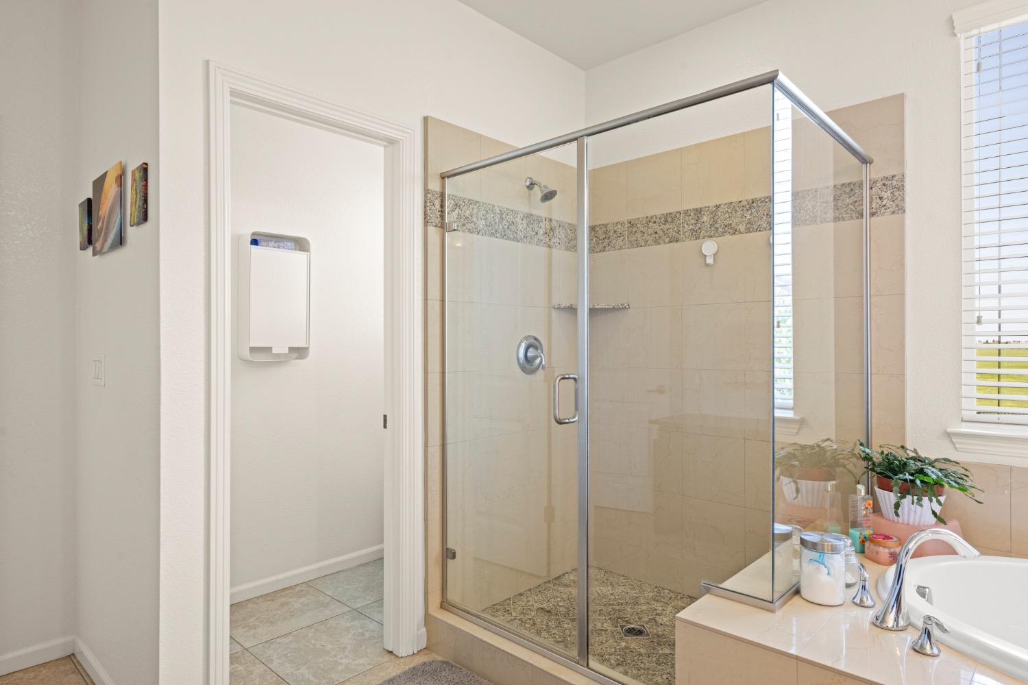 Quail Falls Way, Rancho Cordova, California image 38