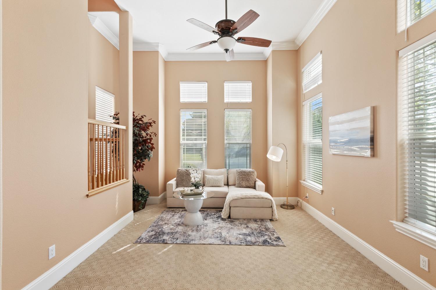 Detail Gallery Image 3 of 79 For 8839 San Badger Way, Elk Grove,  CA 95624 - 4 Beds | 3/1 Baths