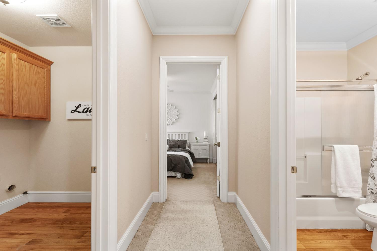 Detail Gallery Image 40 of 79 For 8839 San Badger Way, Elk Grove,  CA 95624 - 4 Beds | 3/1 Baths