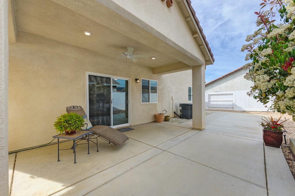 Detail Gallery Image 29 of 33 For 7457 Sobon Ln, Rancho Murieta,  CA 95683 - 3 Beds | 3 Baths