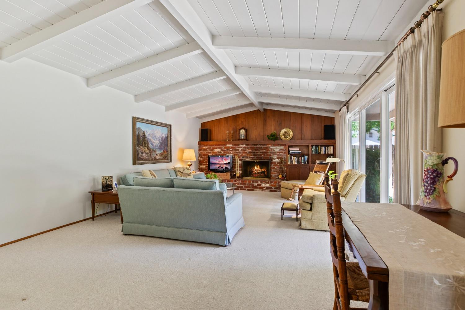 Detail Gallery Image 7 of 50 For 928 Terrace Pl, Modesto,  CA 95350 - 3 Beds | 2 Baths
