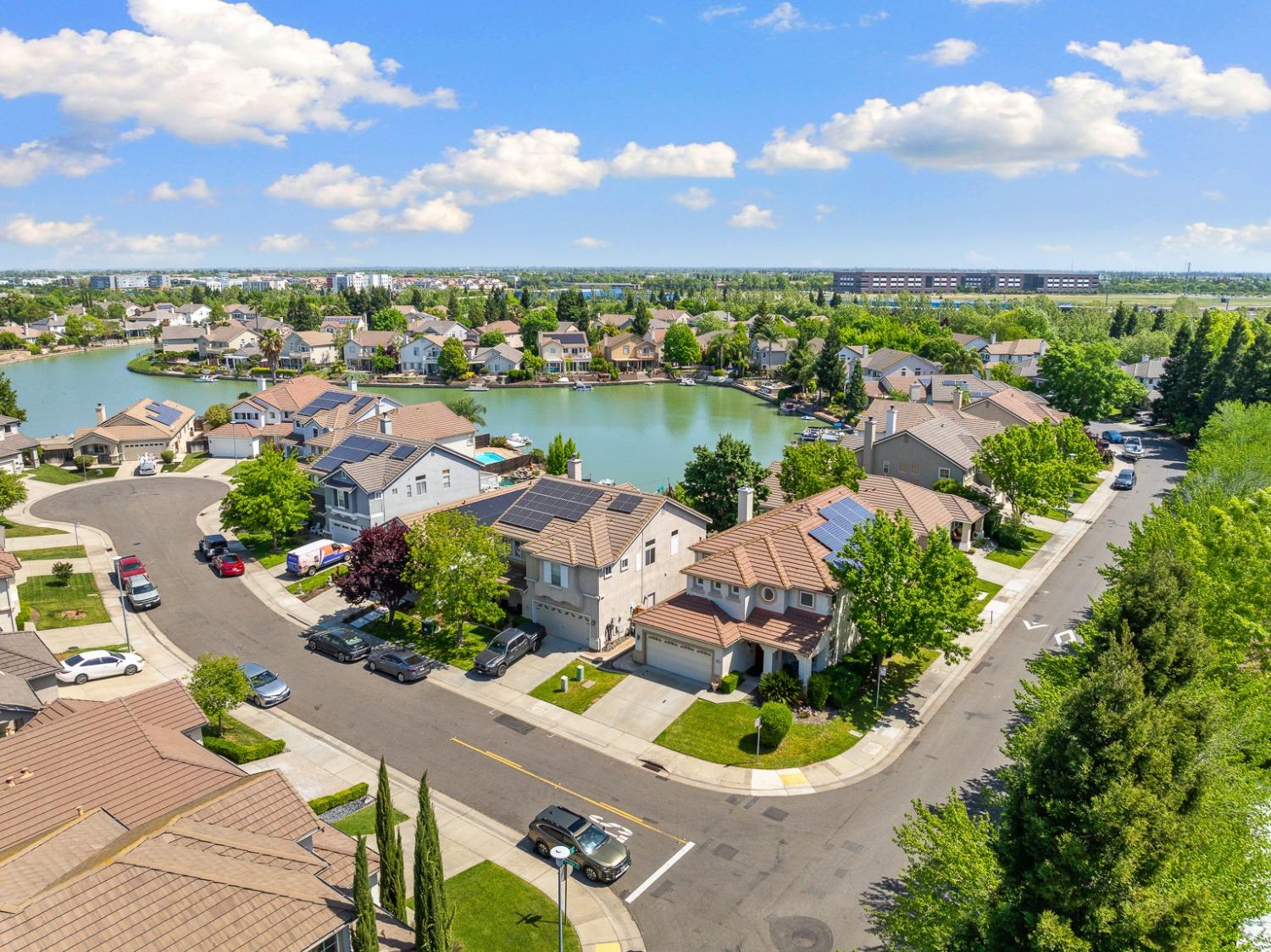 Detail Gallery Image 51 of 52 For 4 Windcatcher Ct, Sacramento,  CA 95834 - 5 Beds | 3 Baths