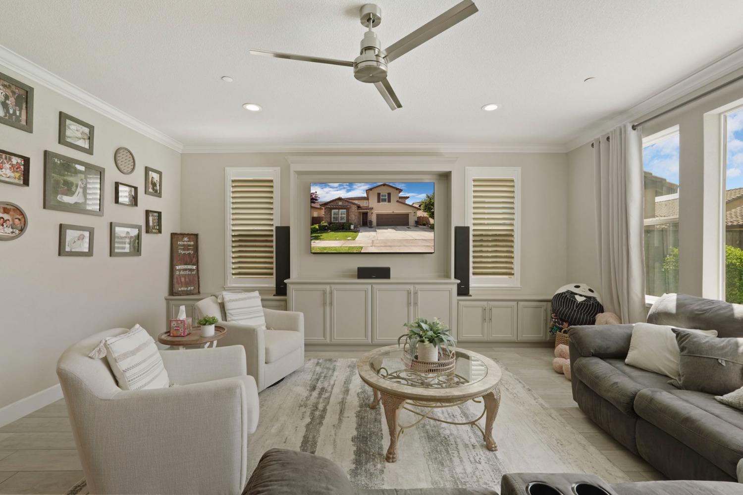 Detail Gallery Image 12 of 52 For 208 Isabella Dr, Lodi,  CA 95240 - 4 Beds | 3 Baths