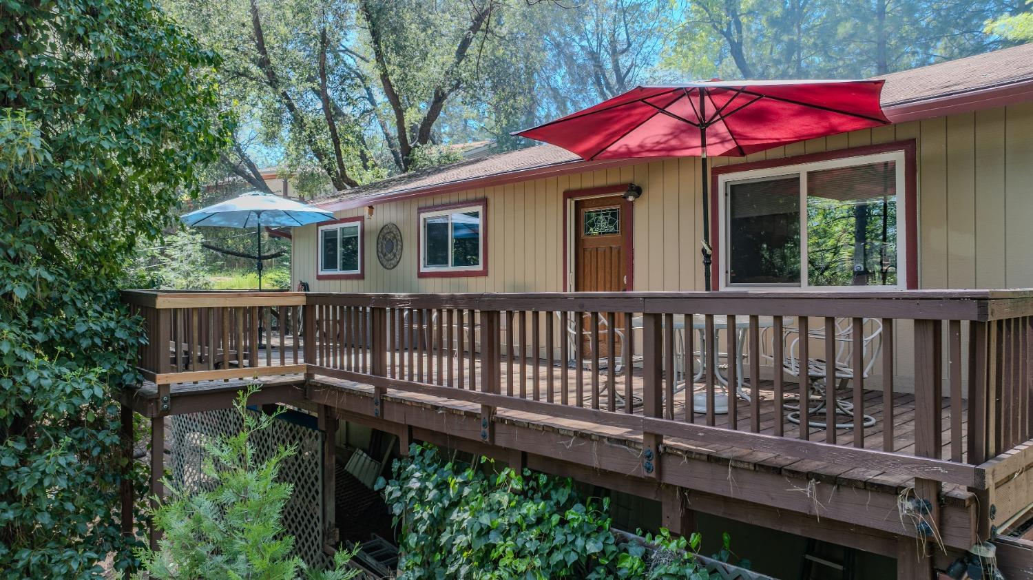 Detail Gallery Image 9 of 66 For 734 Utica, Hathaway Pines,  CA 95233 - 3 Beds | 2 Baths