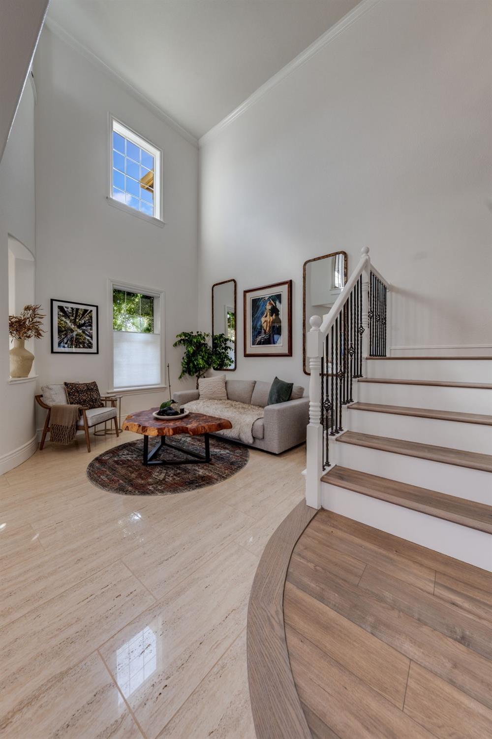 Detail Gallery Image 10 of 98 For 4541 Longview Dr, Rocklin,  CA 95677 - 5 Beds | 4/1 Baths