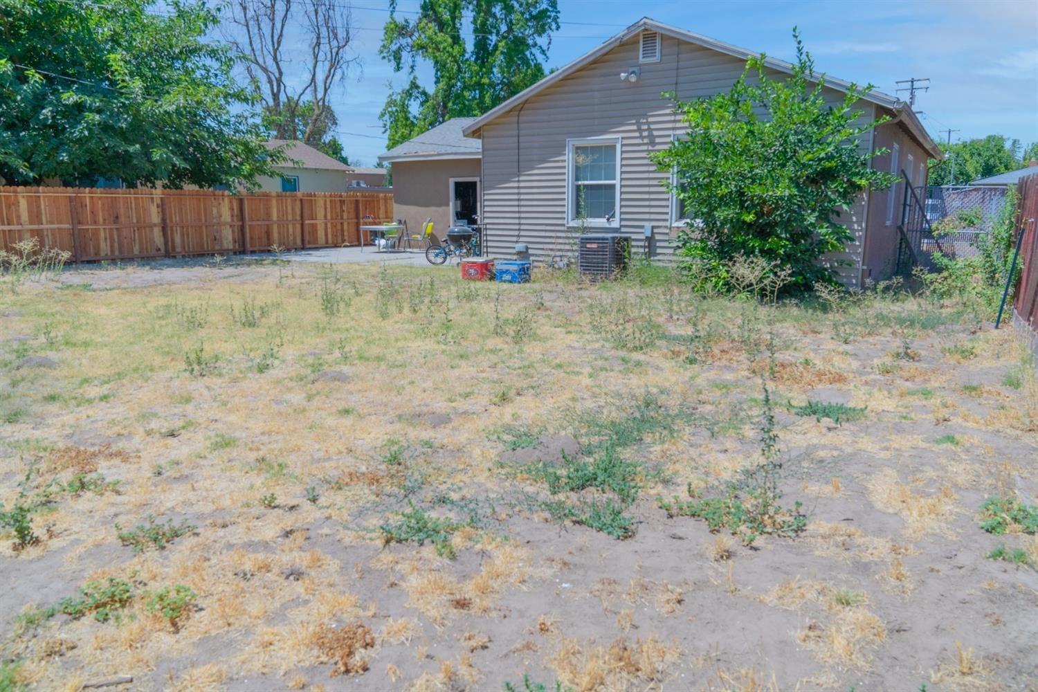 Rivera Drive, Modesto, California image 15