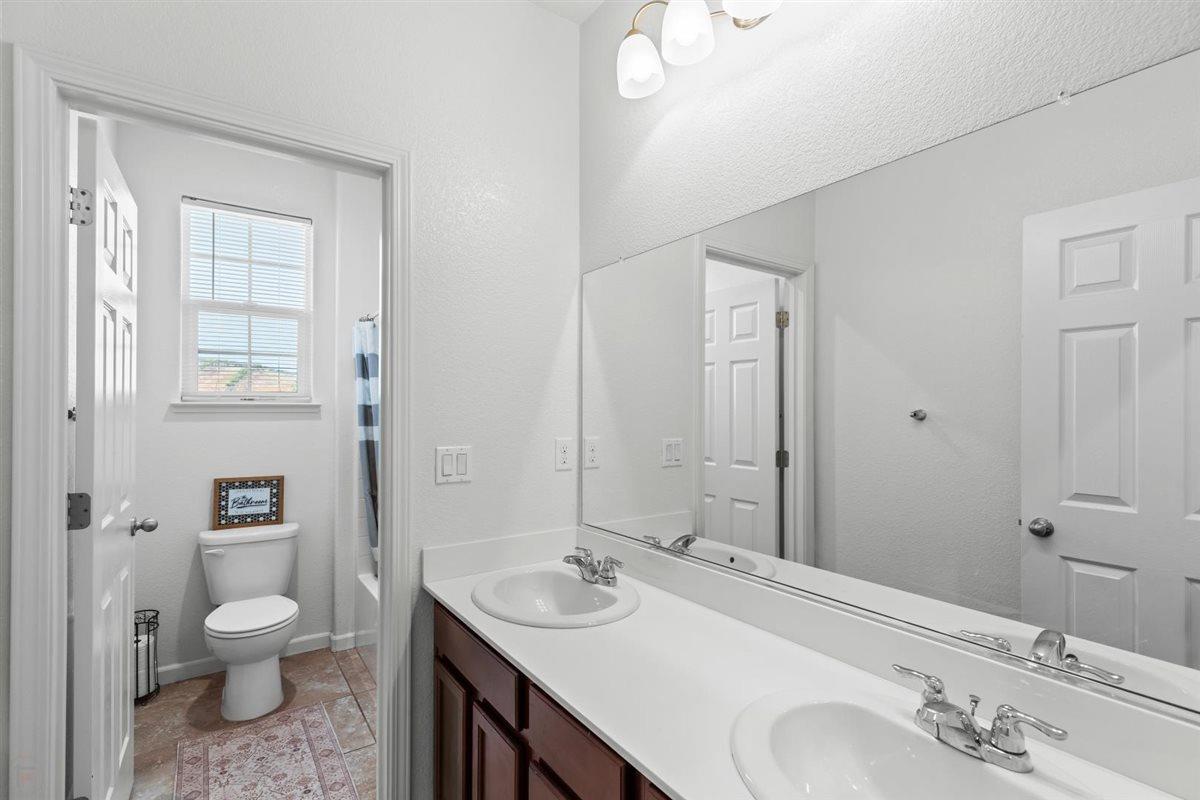 Detail Gallery Image 39 of 64 For 21232 Grapevine Dr, Patterson,  CA 95363 - 5 Beds | 3 Baths