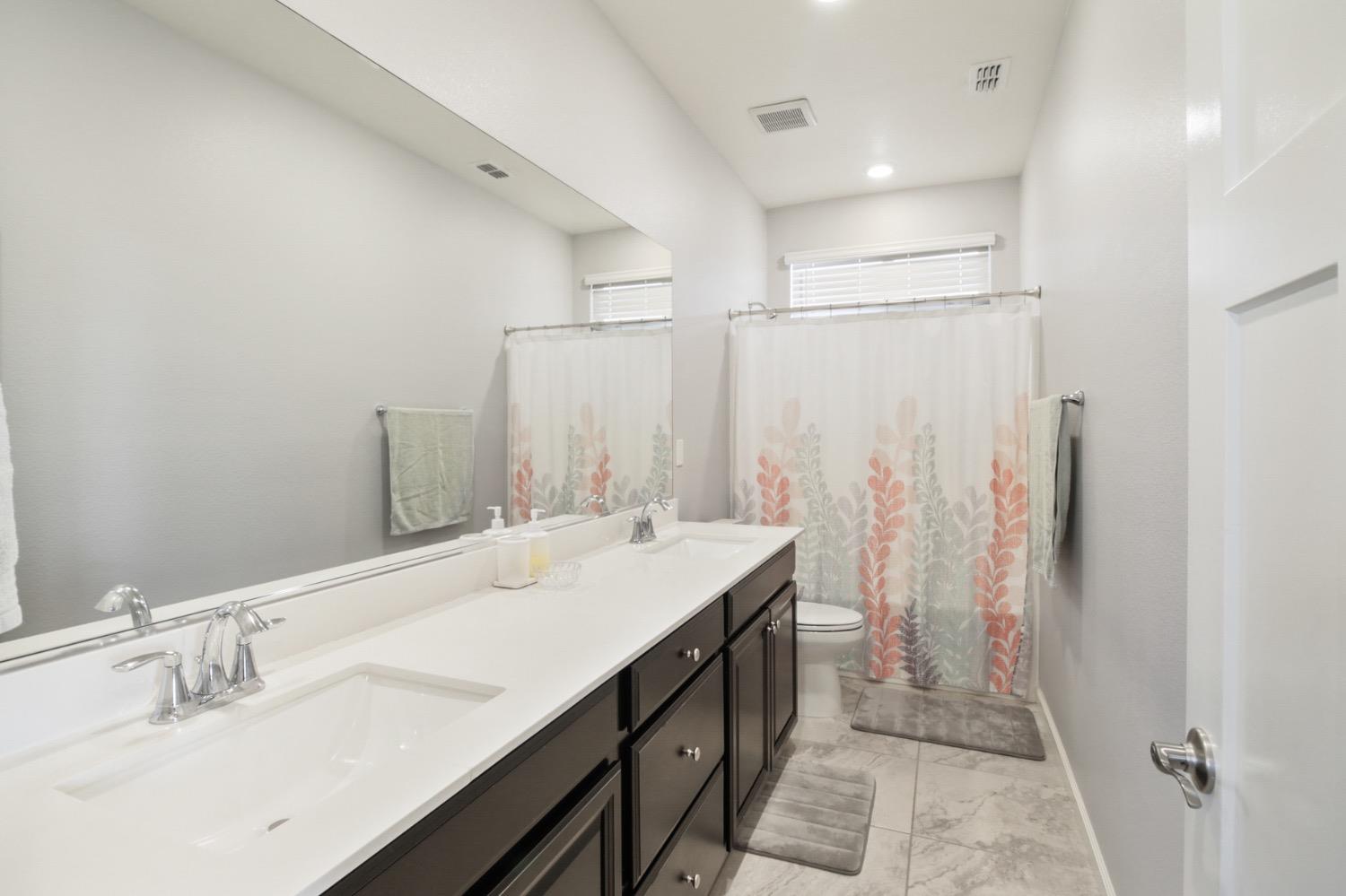 Evanston Way, Rancho Cordova, California image 42