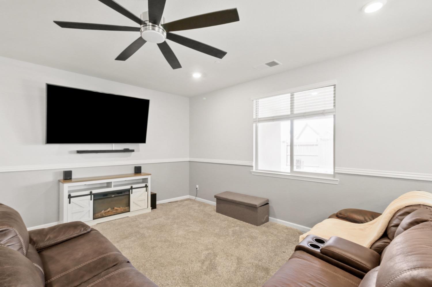 Evanston Way, Rancho Cordova, California image 7