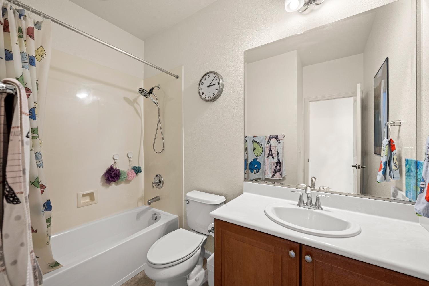 Quail Falls Way, Rancho Cordova, California image 31