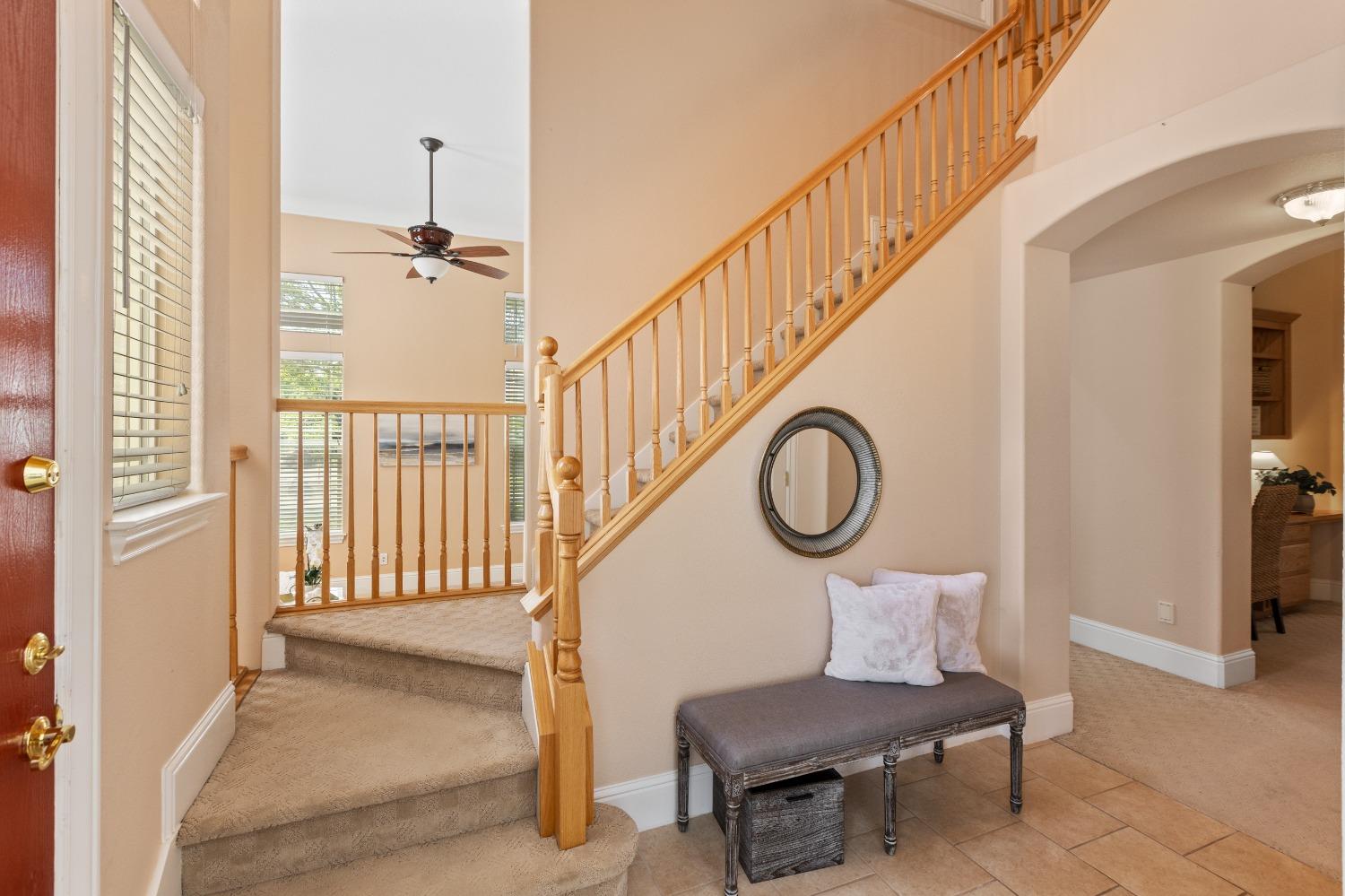Detail Gallery Image 16 of 79 For 8839 San Badger Way, Elk Grove,  CA 95624 - 4 Beds | 3/1 Baths