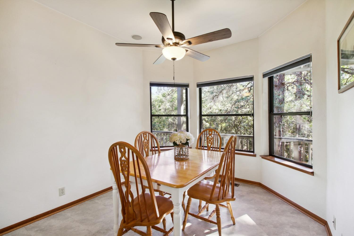 Detail Gallery Image 22 of 66 For 515 Hillside Dr, Applegate,  CA 95703 - 4 Beds | 3 Baths