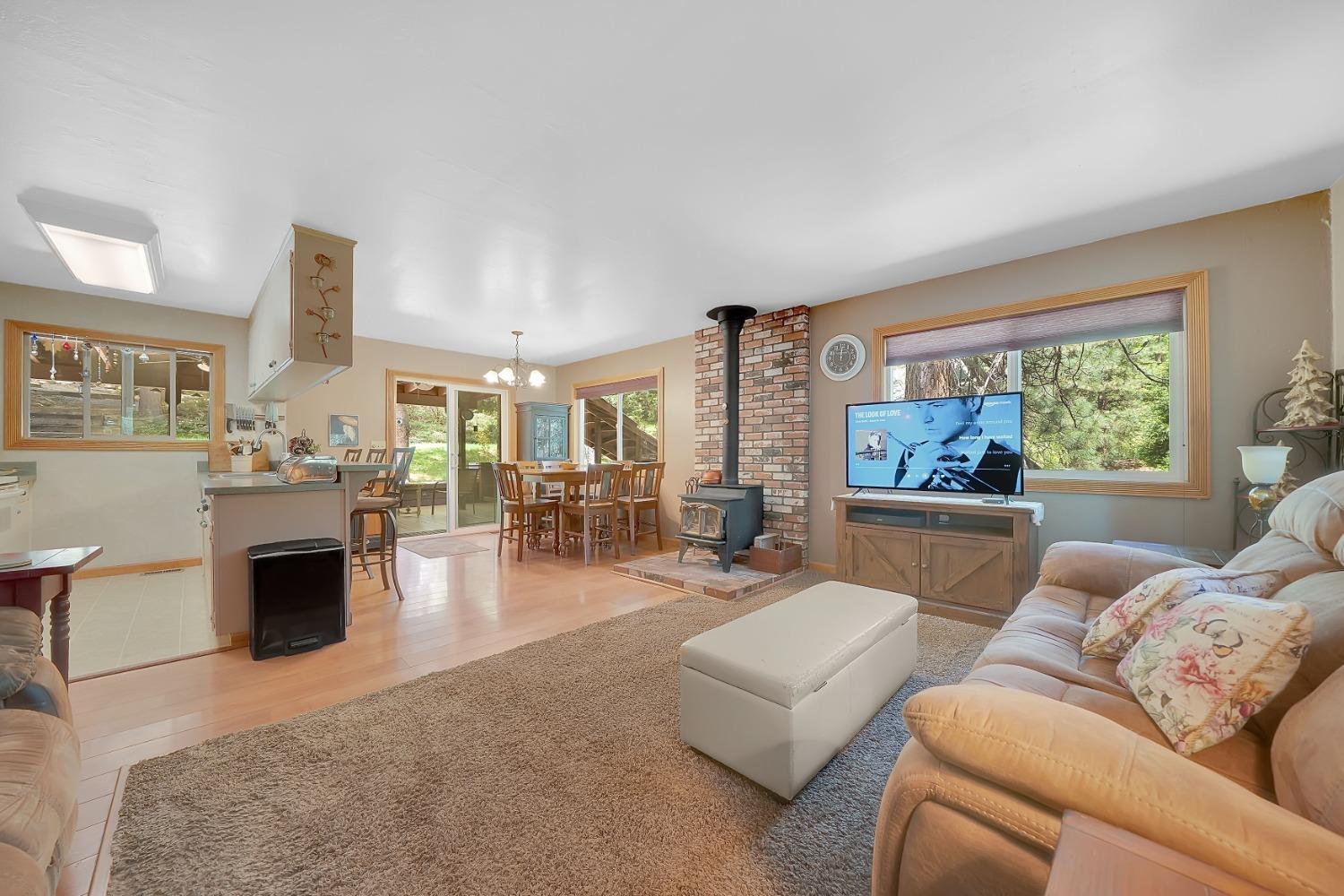 Detail Gallery Image 58 of 66 For 734 Utica, Hathaway Pines,  CA 95233 - 3 Beds | 2 Baths
