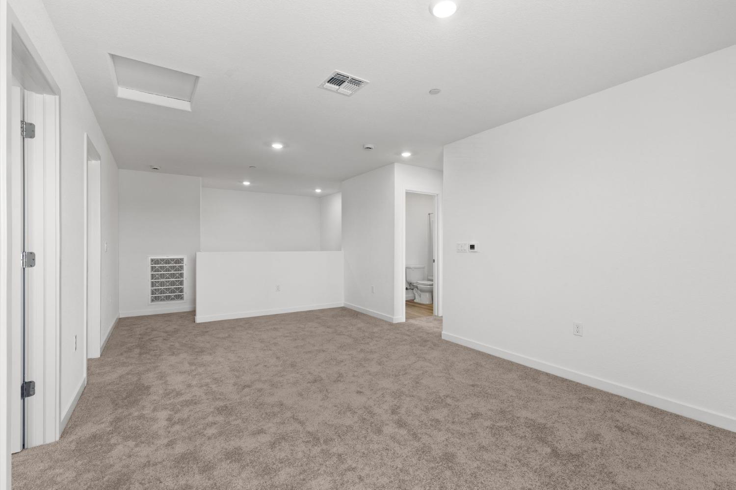 Spotted Wren Circle, Rancho Cordova, California image 26