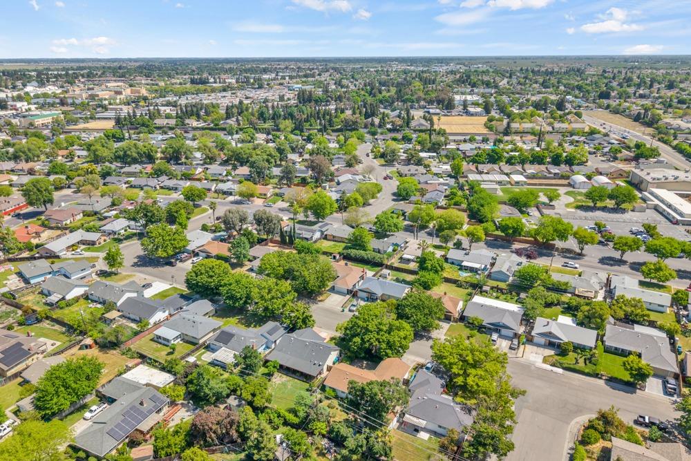 Glenbrook Lane, Stockton, California image 44