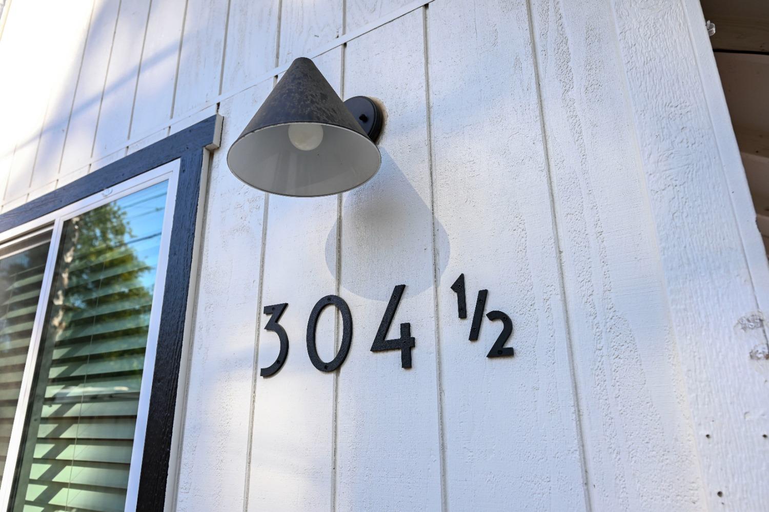 Coloma Street, Folsom, California image 30