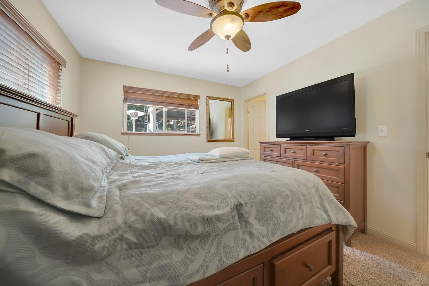 Detail Gallery Image 16 of 66 For 734 Utica, Hathaway Pines,  CA 95233 - 3 Beds | 2 Baths