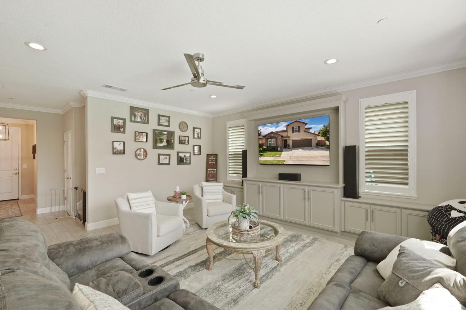 Detail Gallery Image 13 of 52 For 208 Isabella Dr, Lodi,  CA 95240 - 4 Beds | 3 Baths